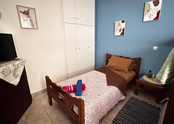 το φιλόξενο σπιτάκι! - The Friendly Nest ! *